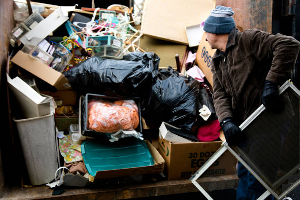 Best Scrap Metal Removal  in West Bend, WI