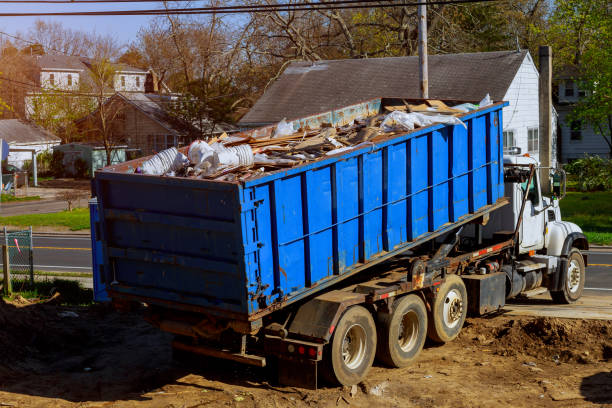 Best Yard Waste Removal  in West Bend, WI